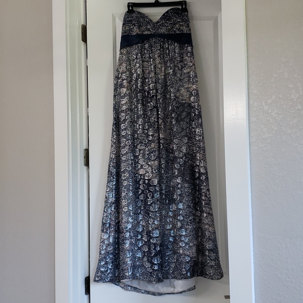 BCBG Maxazria sweet heart formal/prom dress